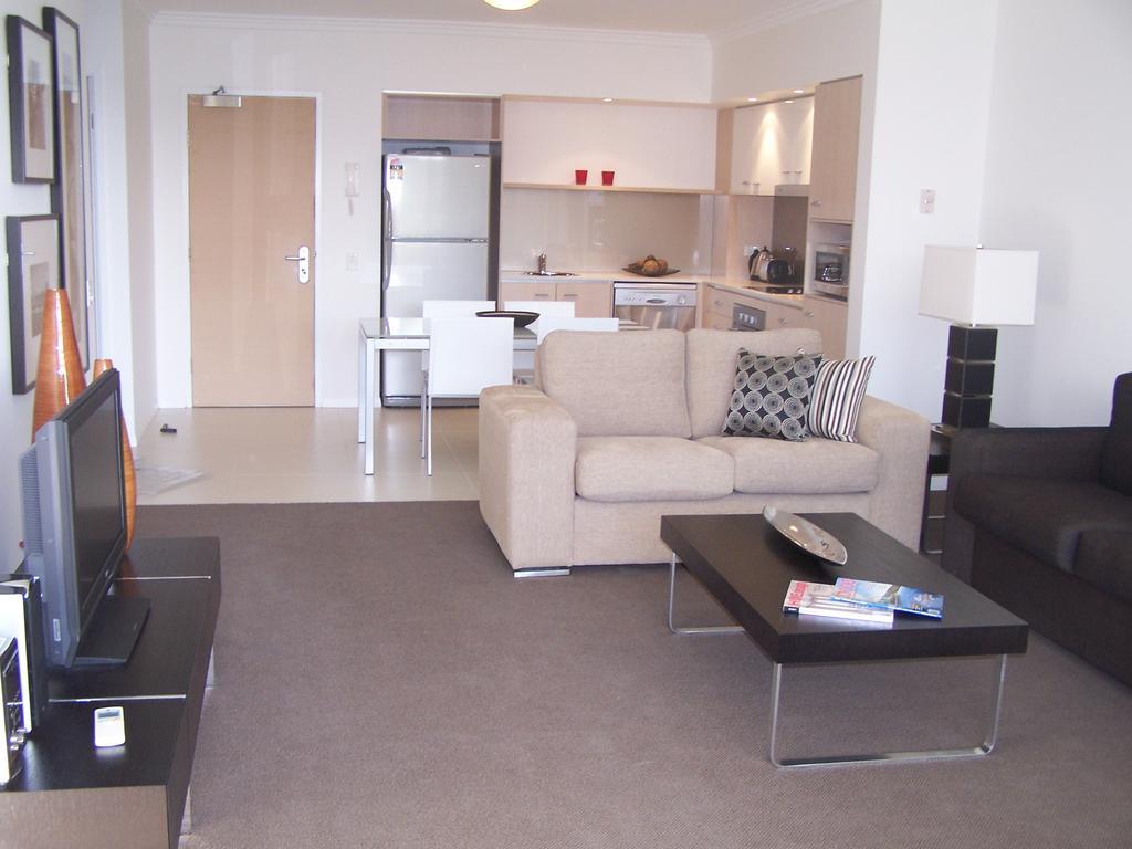 Chancellor Executive Apartments Gold Coast Zimmer foto